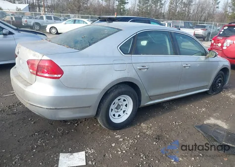 2012 Volkswagen Passat 2.0L Tdi Sel Premium z USA, uszkodzony, nr VIN 1VWCN7A3XCC094811